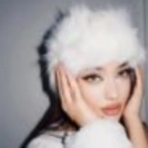 Meet your Posher, Roberta